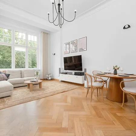 Vintage Z Dwiema Sypialniami W Poblizu Centrum Wroclawia By Renters Prestige Apartment *