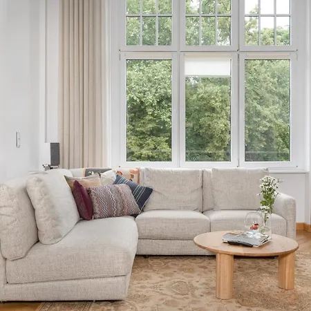 Vintage Z Dwiema Sypialniami W Poblizu Centrum Wroclawia By Renters Prestige 브로츠와프